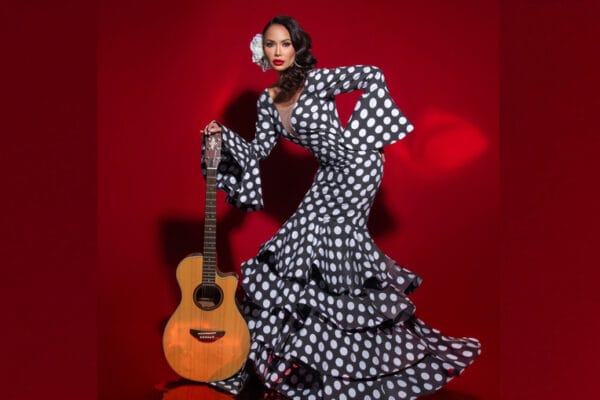 Maria Alejandra Cardenas Evas magazine
