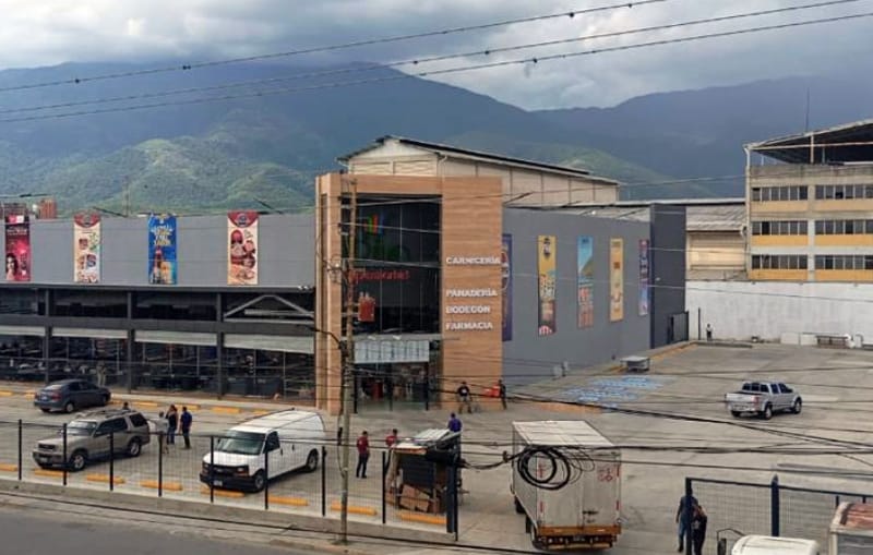 Rio Supermarket Guatire