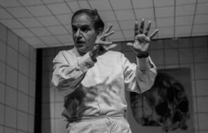 Héctor Manrique, Sangre en el Diván